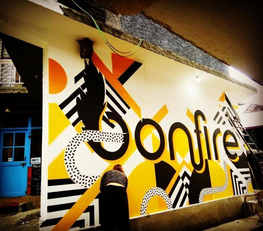 Bonfire Hostels Rishikesh Ngoại thất bức ảnh