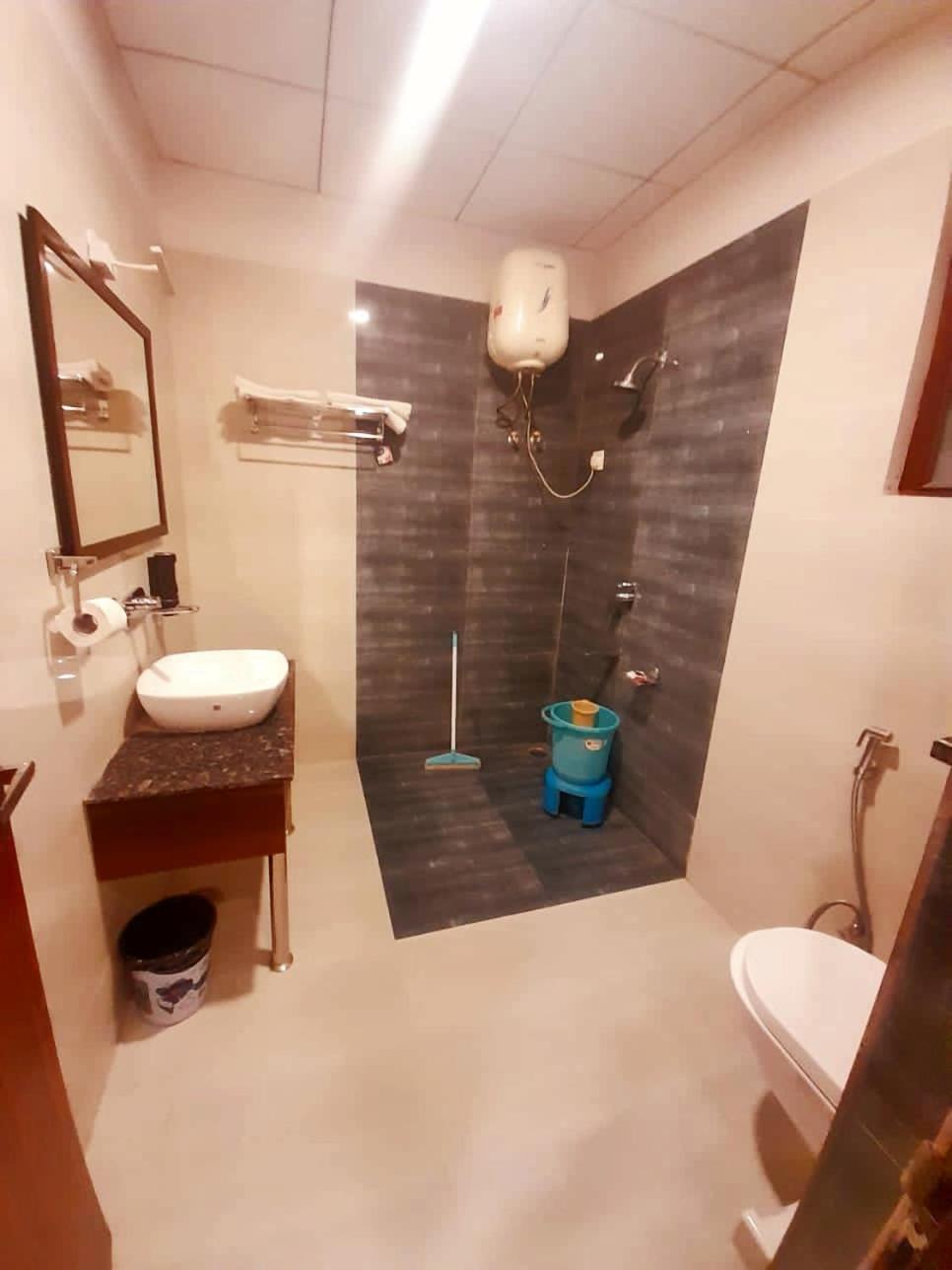 Bonfire Hostels Rishikesh Ngoại thất bức ảnh