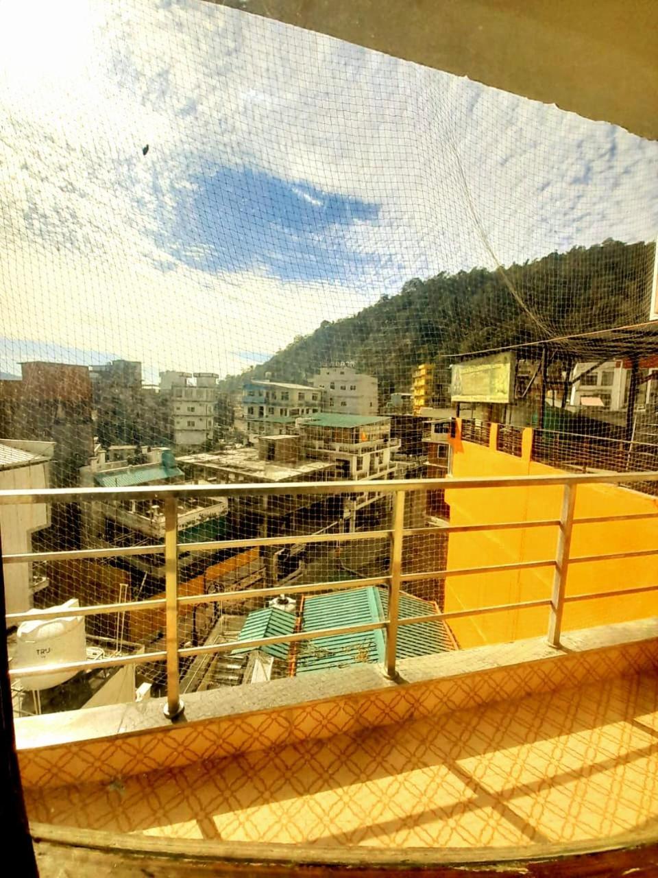 Bonfire Hostels Rishikesh Ngoại thất bức ảnh
