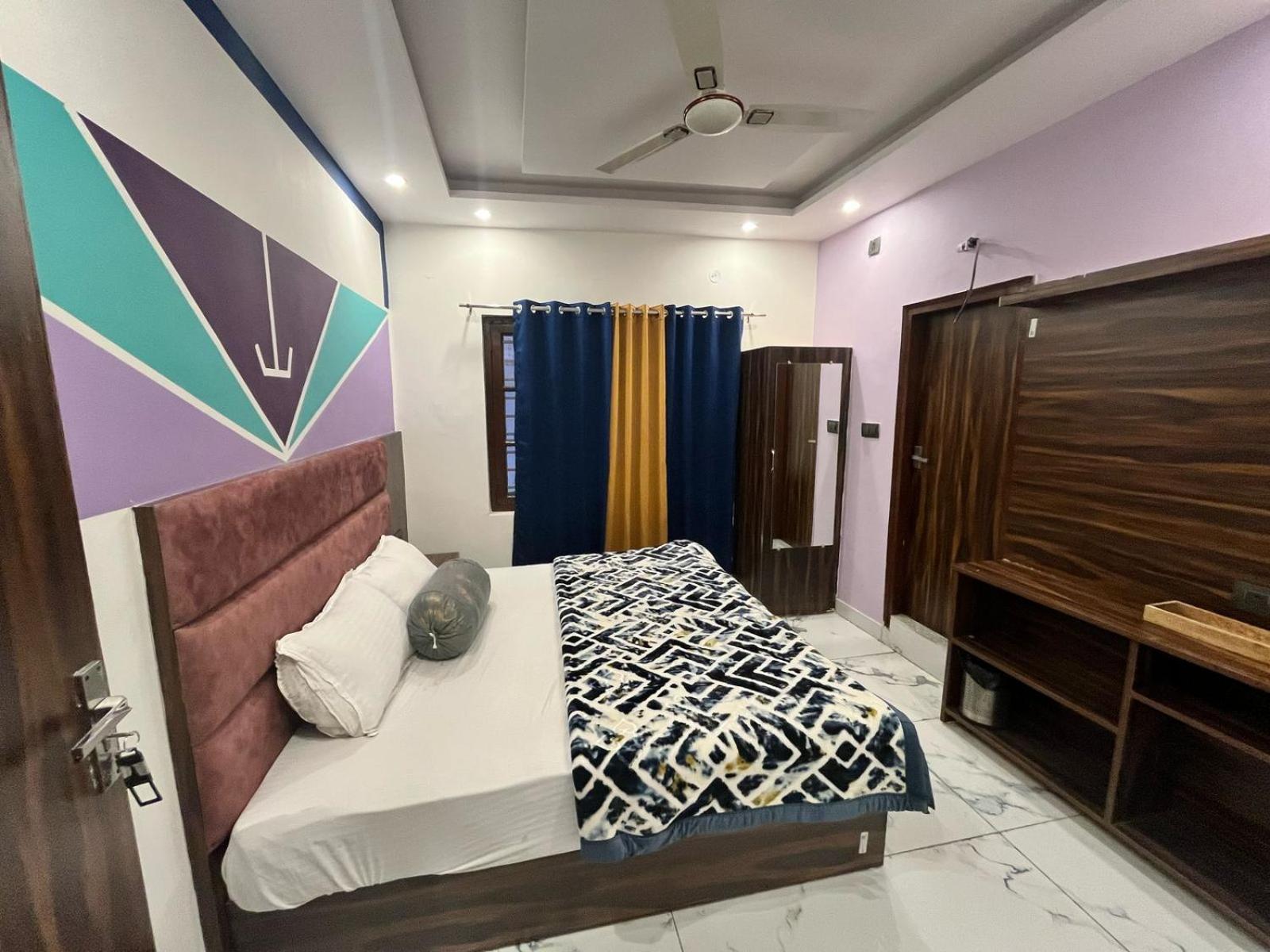 Bonfire Hostels Rishikesh Ngoại thất bức ảnh