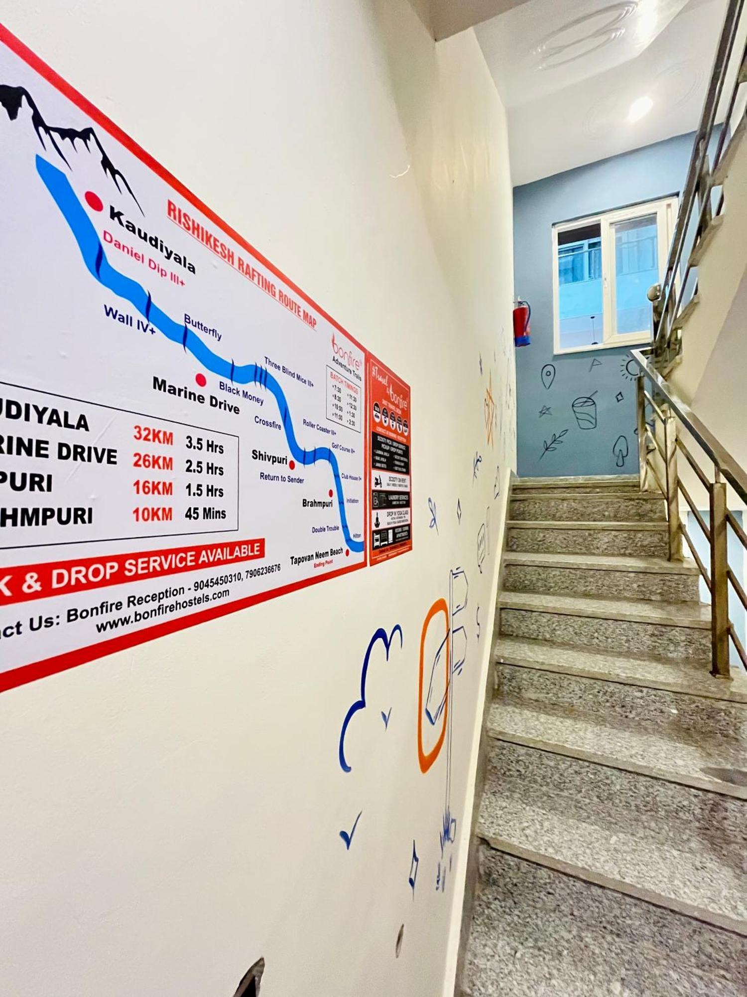 Bonfire Hostels Rishikesh Ngoại thất bức ảnh